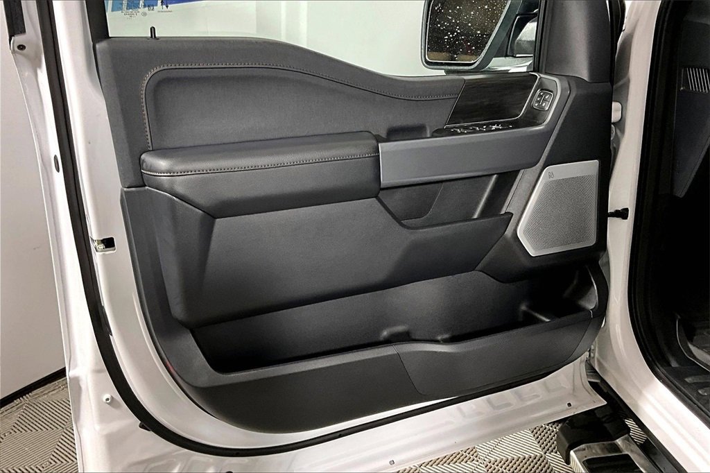 Certified 2024 Ford F150 Lariat w/ Equipment Group 502A High image 18