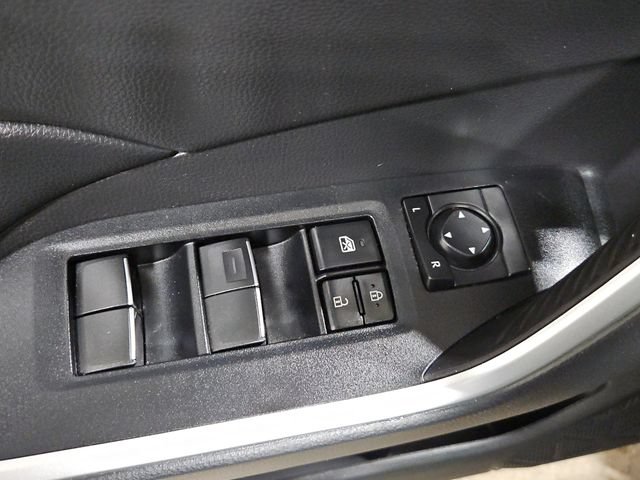 Used 2021 Toyota RAV4 XLE Premium AWD/4WD image 12
