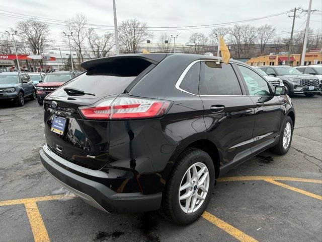 Certified 2022 Ford Edge SEL w/ Convenience Package AWD/4WD image 9
