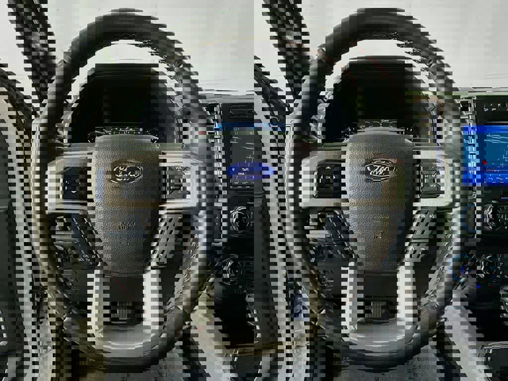 Certified 2020 Ford F150 Platinum w/ Equipment Group 701A Luxury image 19