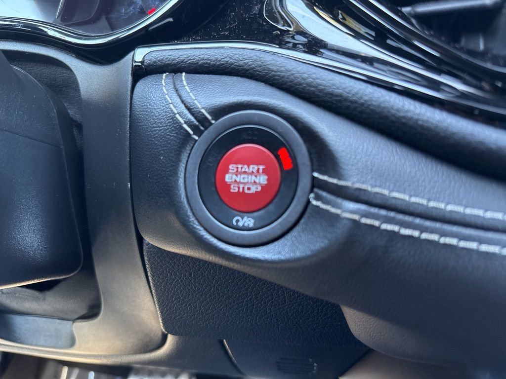 Used 2022 Dodge Durango SRT AWD/4WD image 32