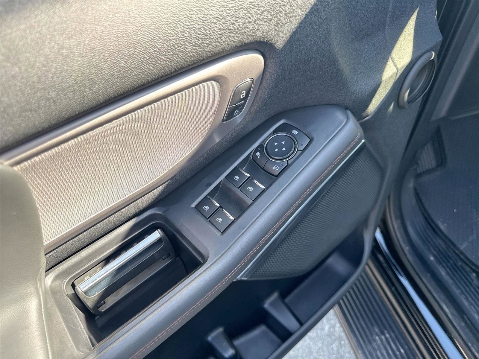 Certified 2025 Ford Expedition Active RWD image 13