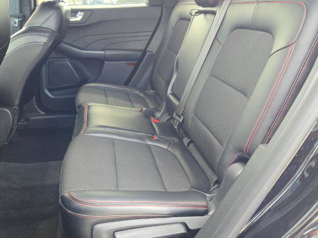 Certified 2024 Ford Escape ST-Line w/ Tech Pack #1 AWD/4WD image 17