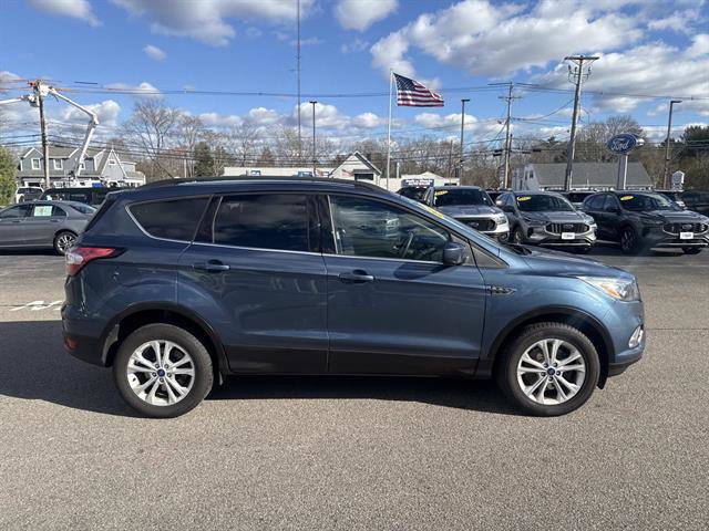 Certified 2018 Ford Escape SE image 9