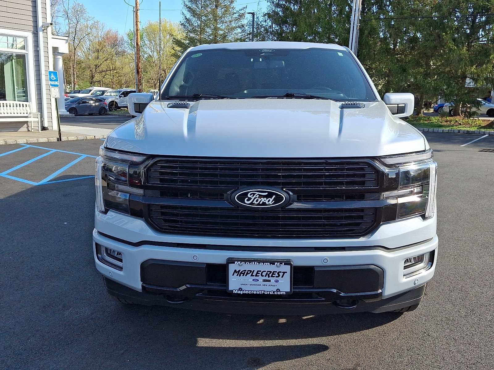 Certified 2025 Ford F150 Platinum w/ Equipment Group 702A High AWD/4WD image 8