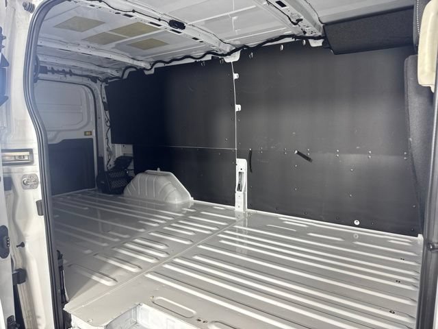 Certified 2023 Ford Transit 150 Low Roof AWD image 5