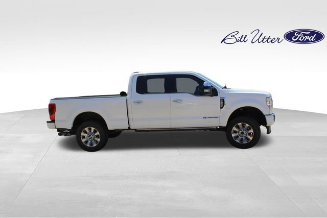 Certified 2022 Ford F250 Platinum w/ FX4 Off-Road Package AWD/4WD image 4