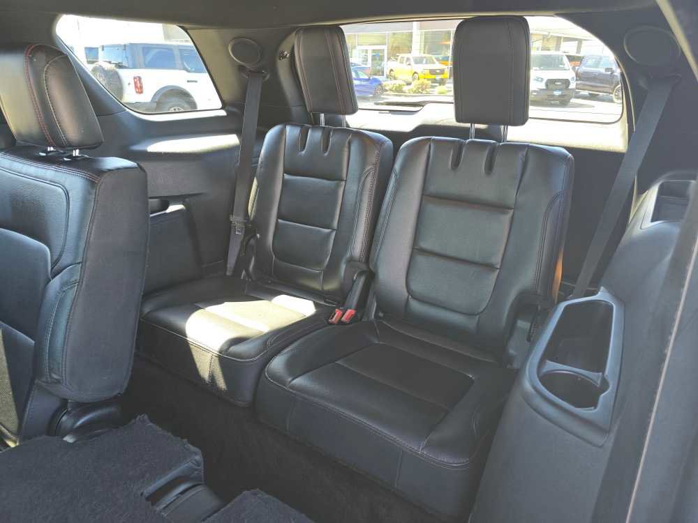 Certified 2018 Ford Explorer Sport image 17