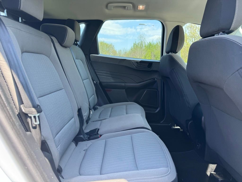 Certified 2022 Ford Escape S AWD/4WD image 18