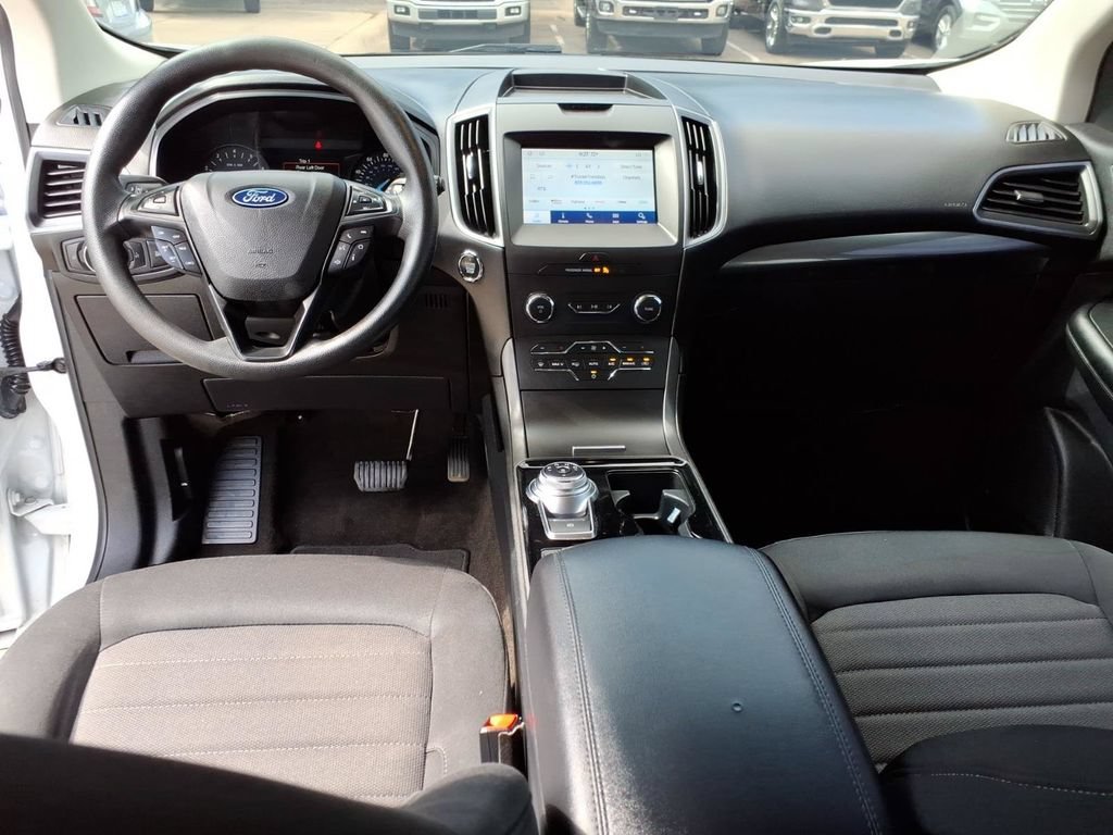 Certified 2020 Ford Edge SE FWD image 12