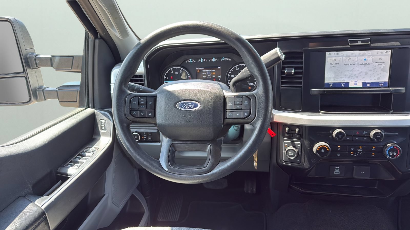 Certified 2025 Ford F250 XLT AWD/4WD image 12