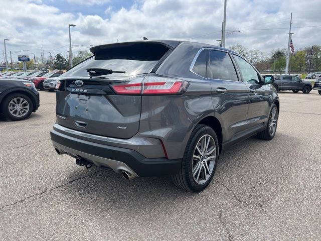 Certified 2022 Ford Edge Titanium w/ Class II Trailer Tow Package AWD/4WD image 2