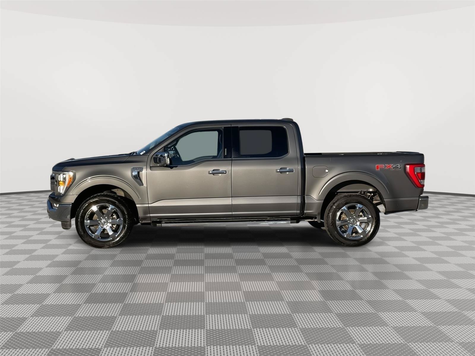 Certified 2022 Ford F150 Lariat AWD/4WD image 2
