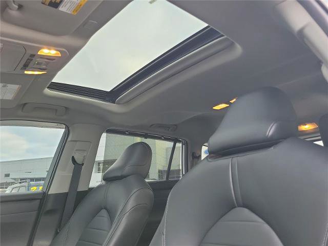 Used 2023 Toyota Highlander XLE image 25