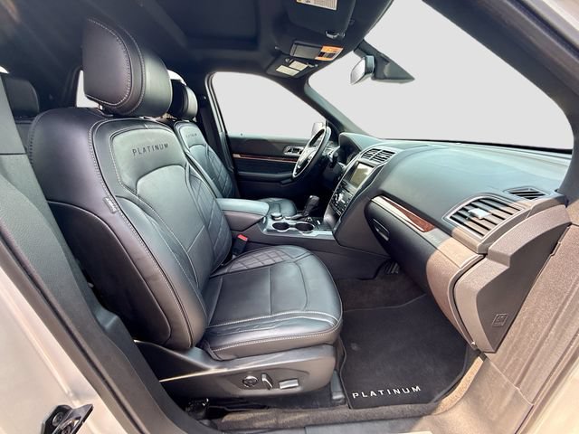 Certified 2017 Ford Explorer Platinum AWD/4WD image 36