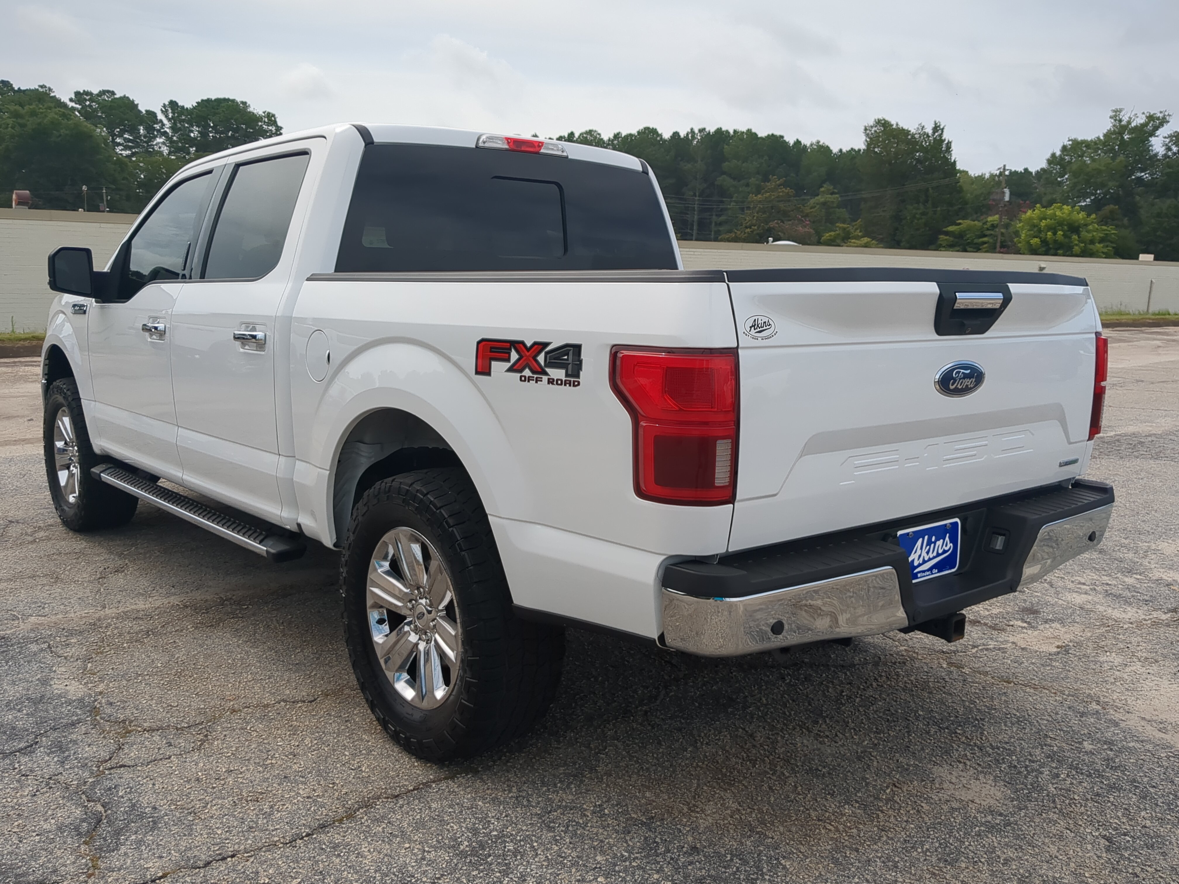 Certified 2020 Ford F150 XLT w/ Equipment Group 302A Luxury AWD/4WD image 5