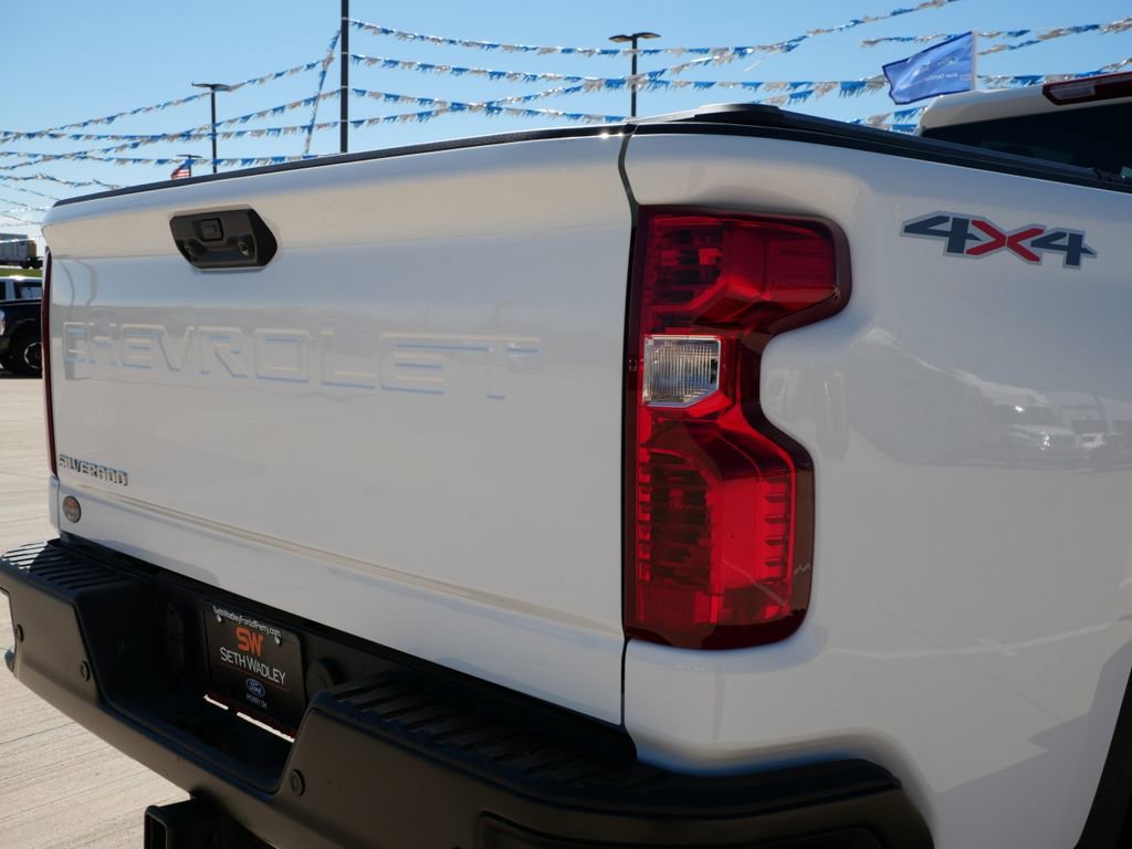 Used 2024 Chevrolet Silverado 2500 W/T w/ WT Fleet Convenience Package image 10