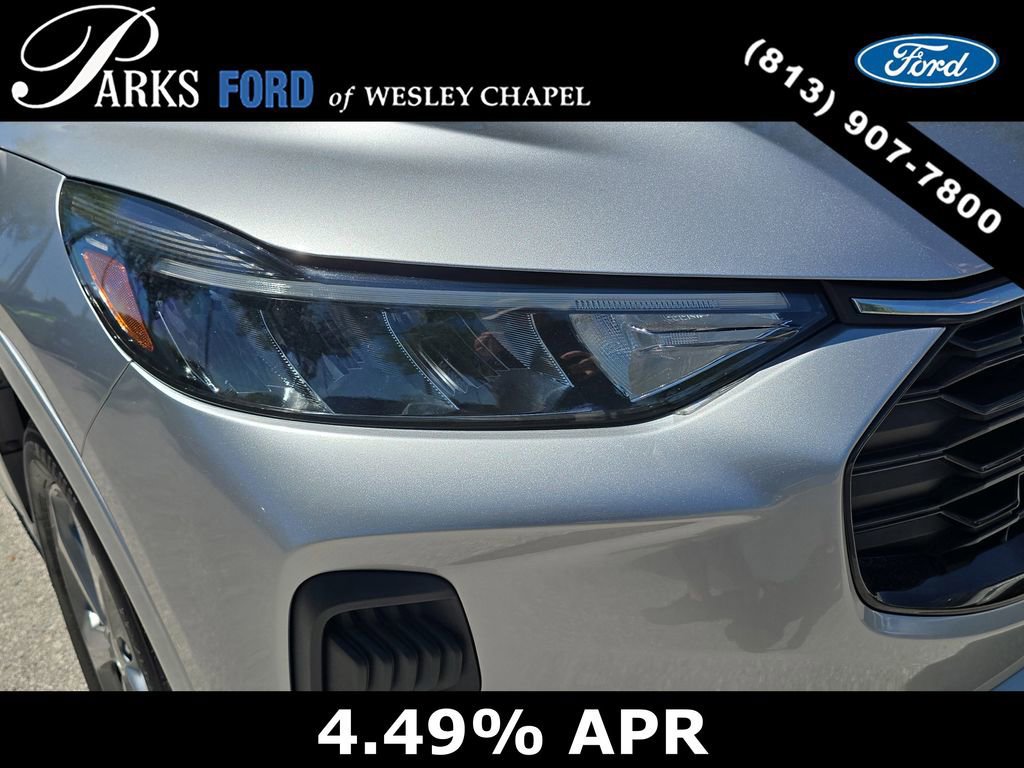 Certified 2024 Ford Escape ST-Line image 6