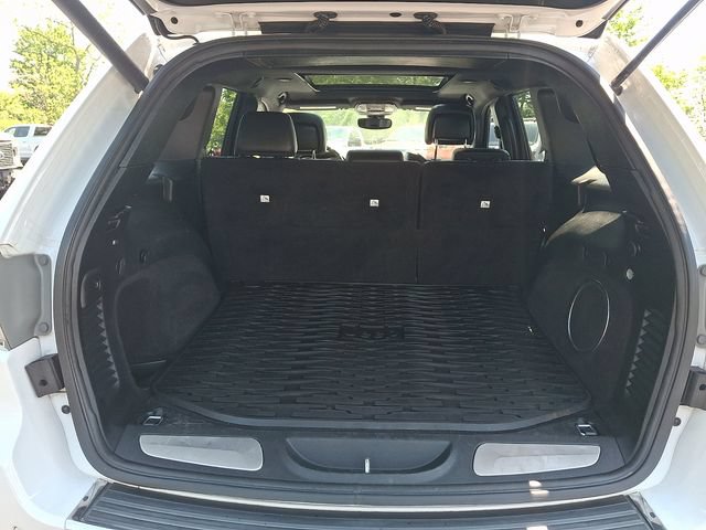 Used 2017 Jeep Grand Cherokee Overland AWD/4WD image 35