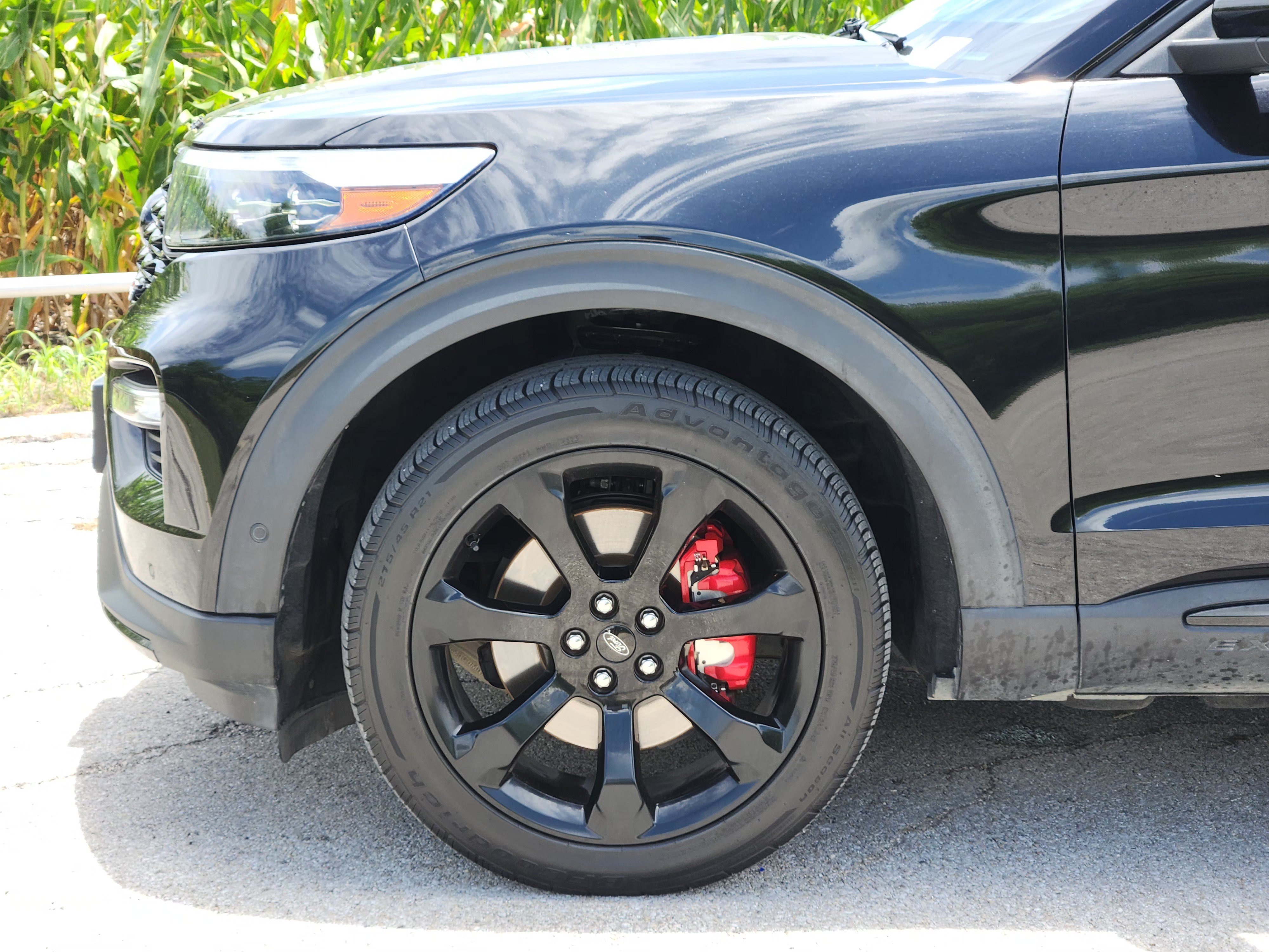 Certified 2021 Ford Explorer ST w/ Equipment Group 401A AWD/4WD image 9