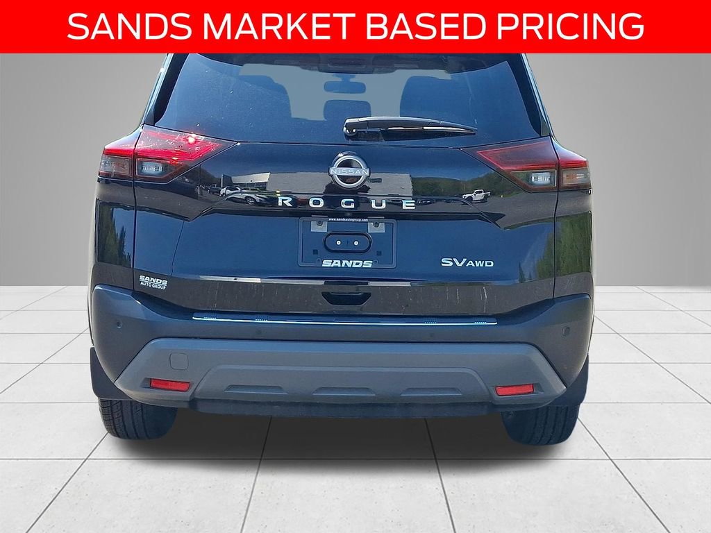 Used 2023 Nissan Rogue SV AWD/4WD image 5