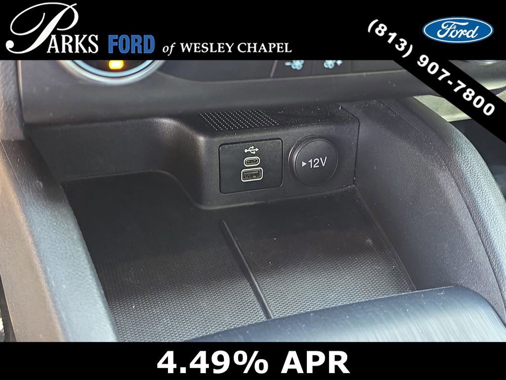 Certified 2025 Ford Escape ST-Line image 24