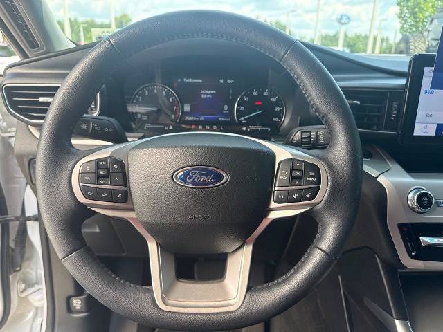 Certified 2024 Ford Explorer XLT w/ Equipment Group 202A RWD image 13