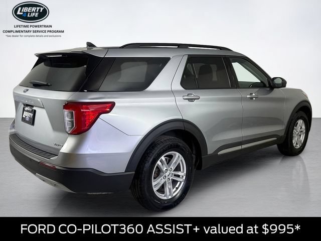 Certified 2023 Ford Explorer XLT w/ Equipment Group 202A AWD/4WD image 4