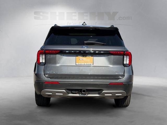 Certified 2025 Ford Explorer Active w/ Active Comfort Package AWD/4WD image 14