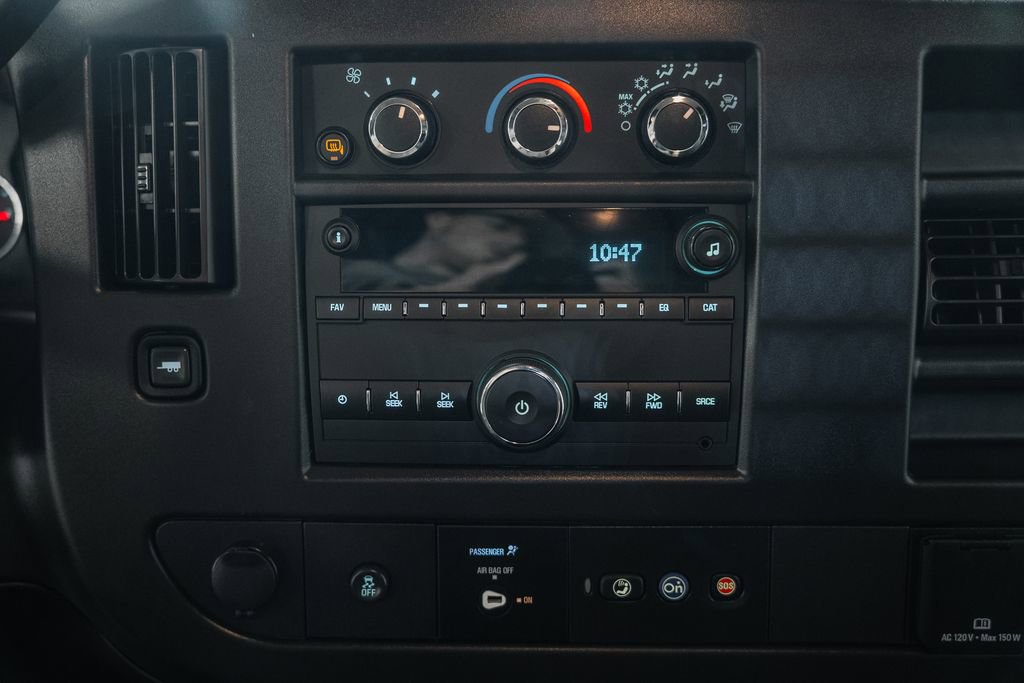 Used 2024 GMC Savana 2500 w/ Driver Convenience Package image 26