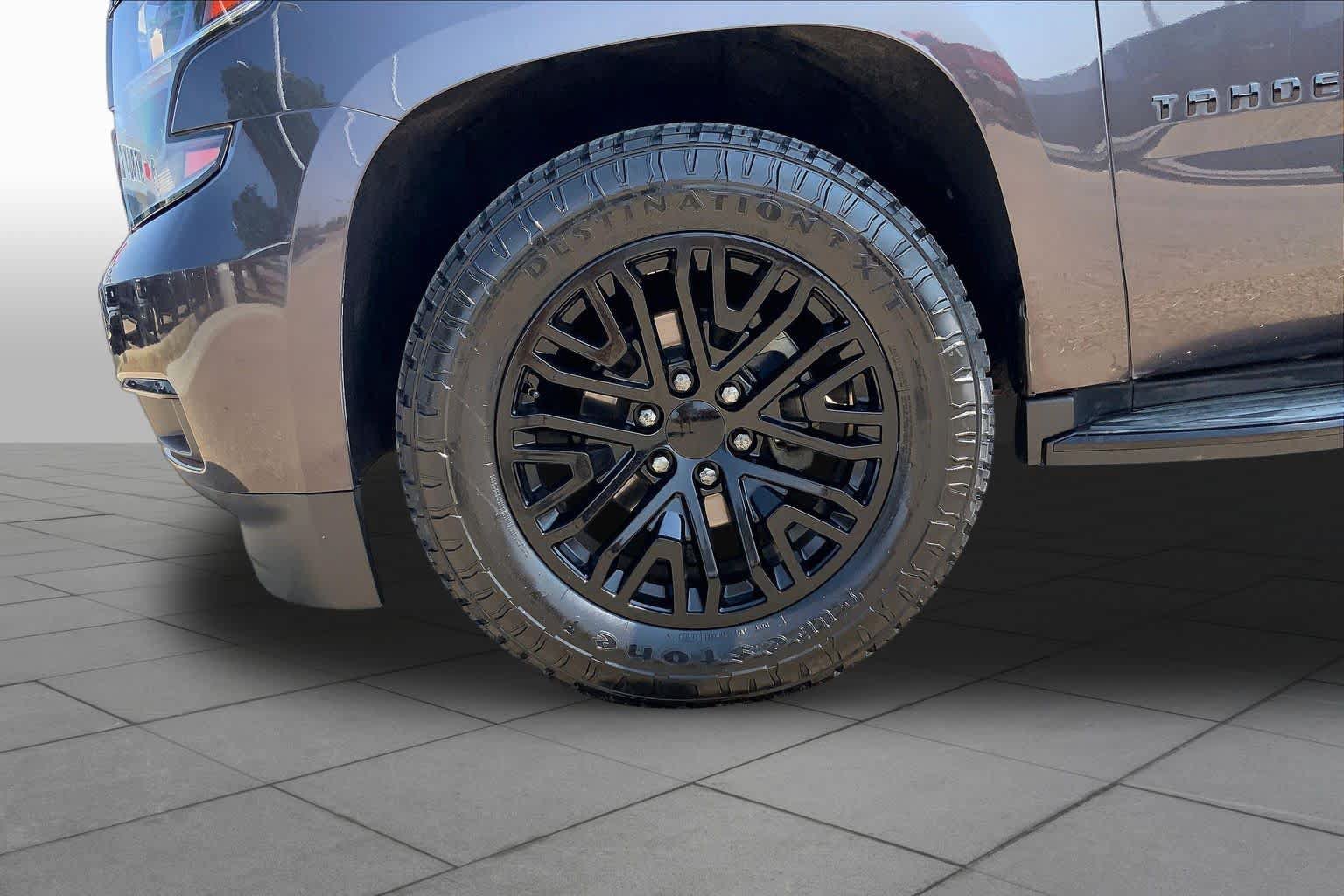 Used 2018 Chevrolet Tahoe LT RWD image 11