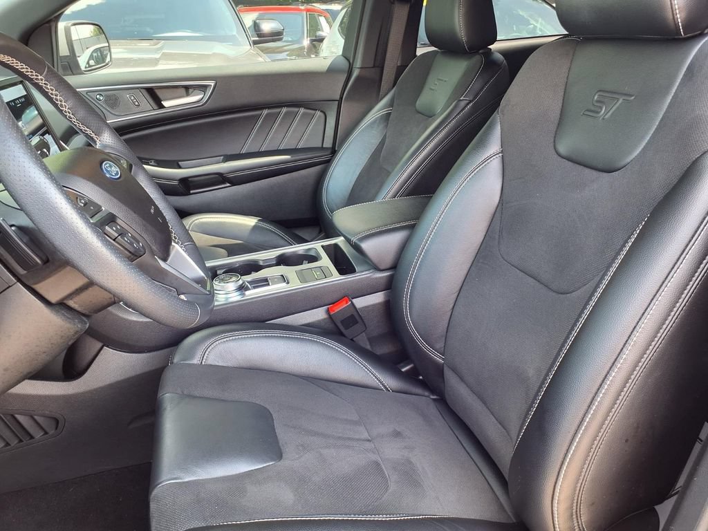 Certified 2023 Ford Edge ST AWD/4WD image 3