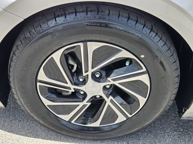 Used 2021 Hyundai Sonata Blue FWD image 16