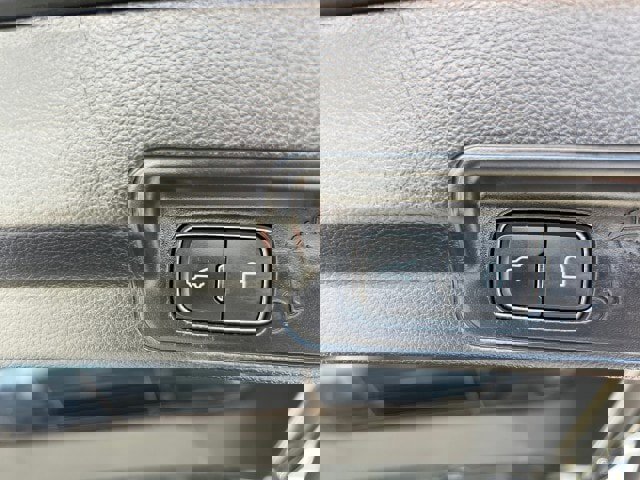 Certified 2022 Ford Explorer XLT w/ Equipment Group 202A image 25