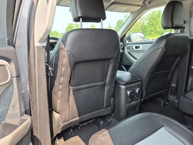 Certified 2023 Ford Explorer XLT w/ Equipment Group 202A AWD/4WD image 18