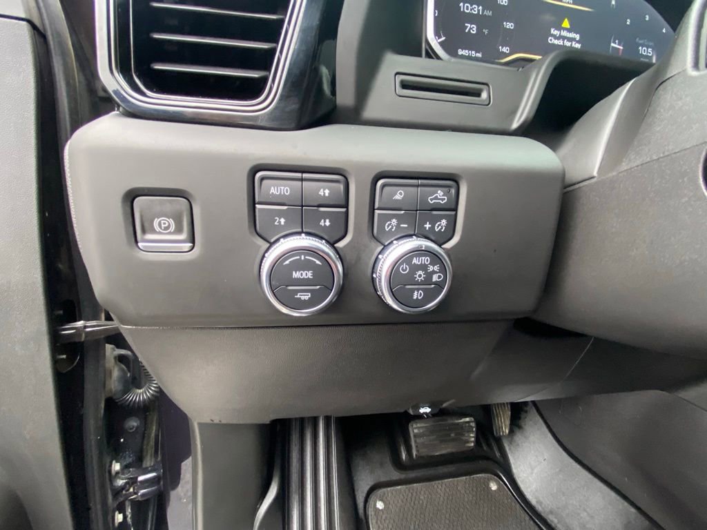 Used 2022 GMC Sierra 1500 AT4 w/ AT4 Preferred Package AWD/4WD image 12