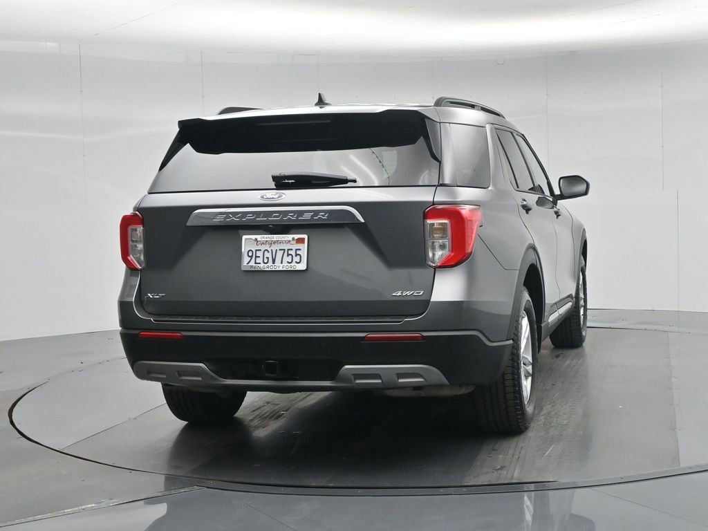 Certified 2022 Ford Explorer XLT w/ Equipment Group 202A image 20