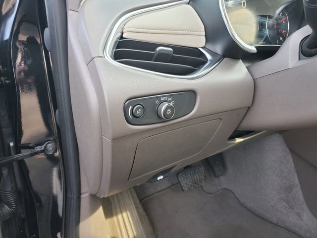 Used 2024 Chevrolet Malibu LT image 14