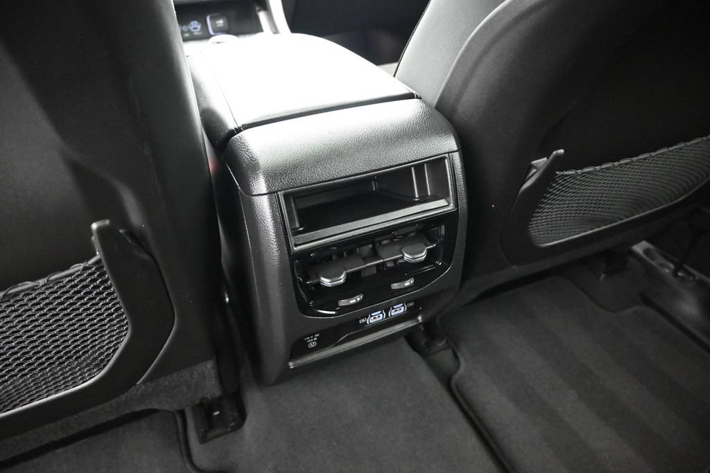Used 2023 Jeep Grand Cherokee Altitude AWD/4WD image 21