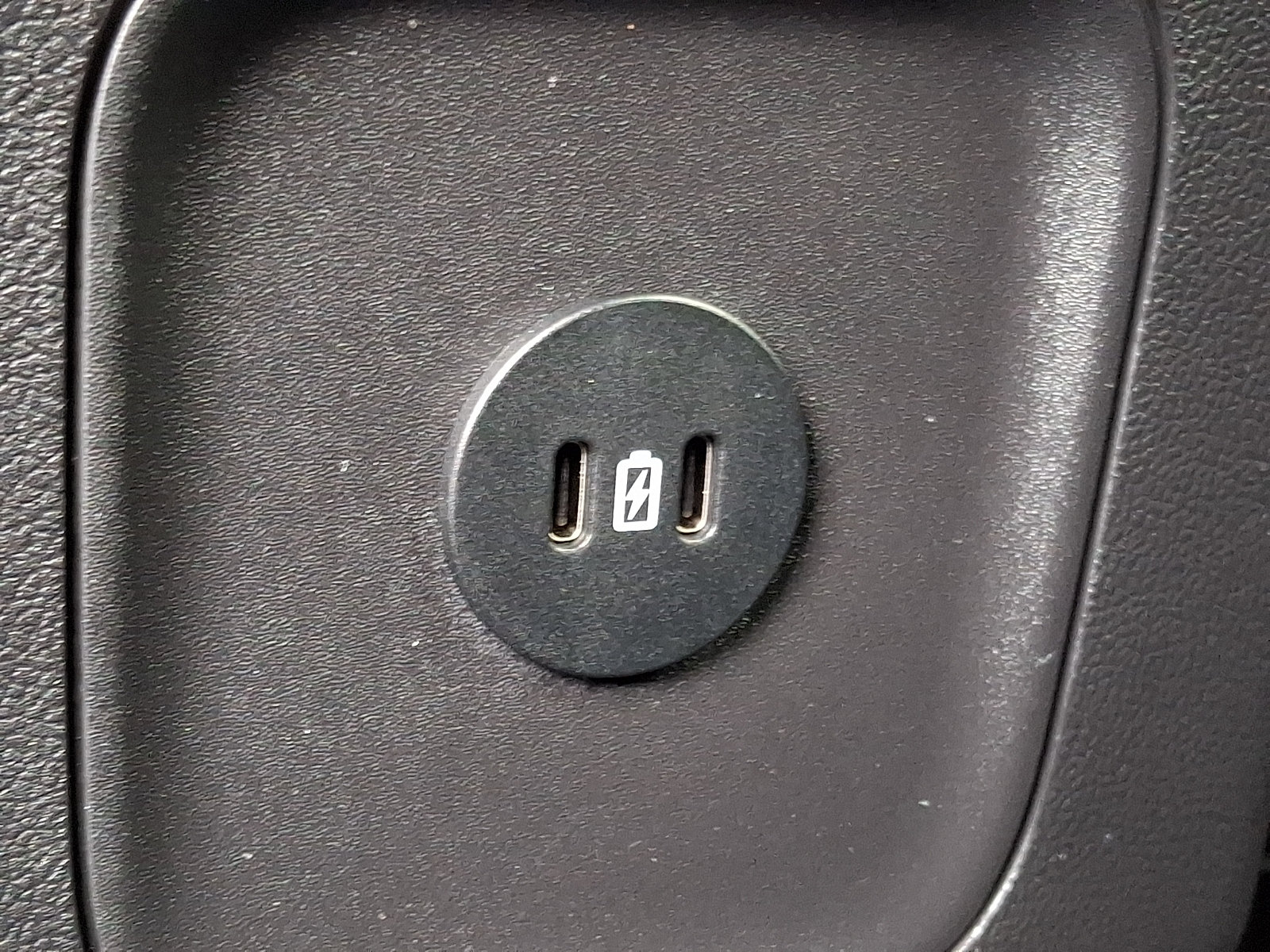 Certified 2023 Ford Escape Active AWD/4WD image 11