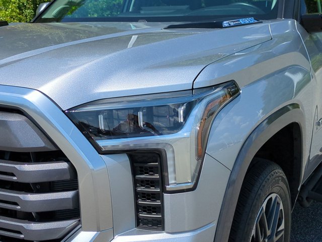 Used 2024 Toyota Tundra Limited AWD/4WD image 10