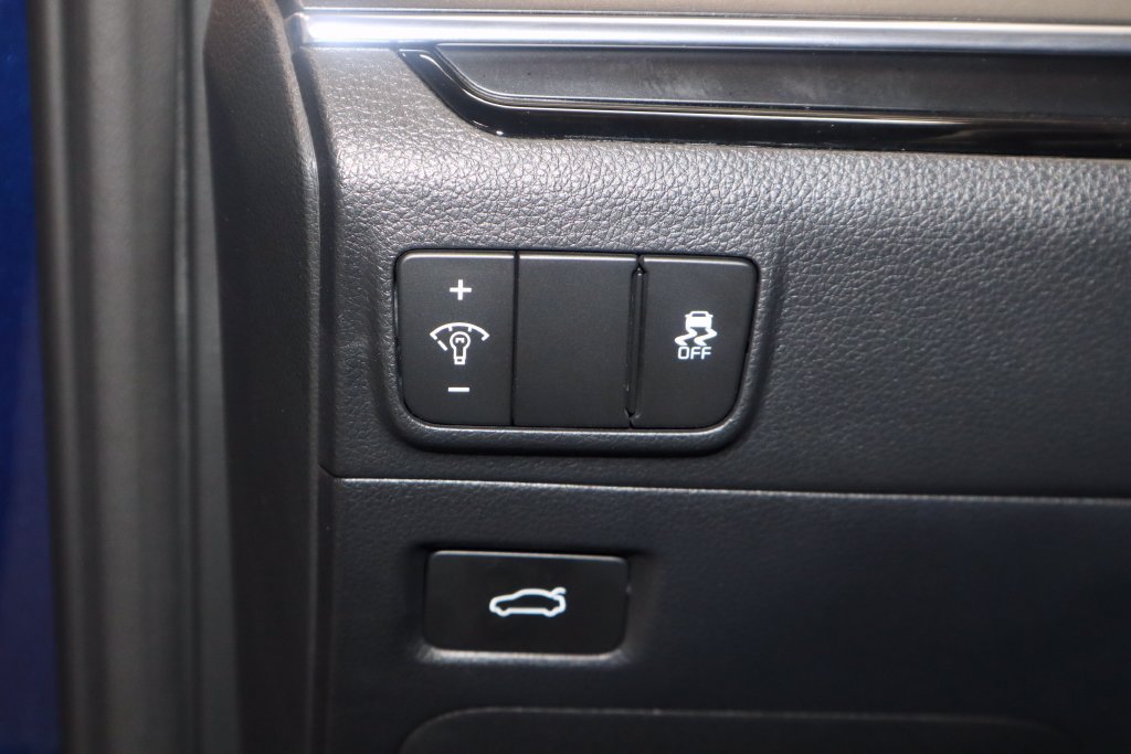 Used 2025 Kia K5 GT-Line AWD/4WD image 28