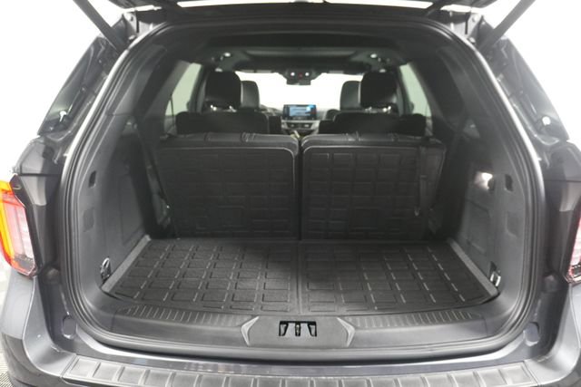 Certified 2025 Ford Explorer ST-Line w/ Premium Package image 36