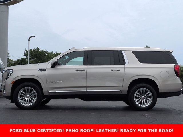 Used 2023 GMC Yukon XL SLT w/ SLT Premium Package AWD/4WD image 8