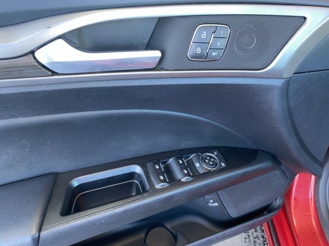 Certified 2019 Ford Fusion SEL image 20