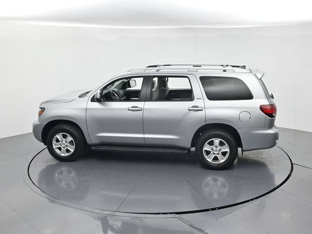 Used 2022 Toyota Sequoia SR5 AWD/4WD image 48