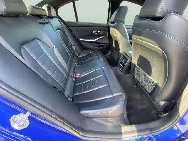 Used 2019 BMW 330i xDrive Sedan w/ M Sport Package image 25