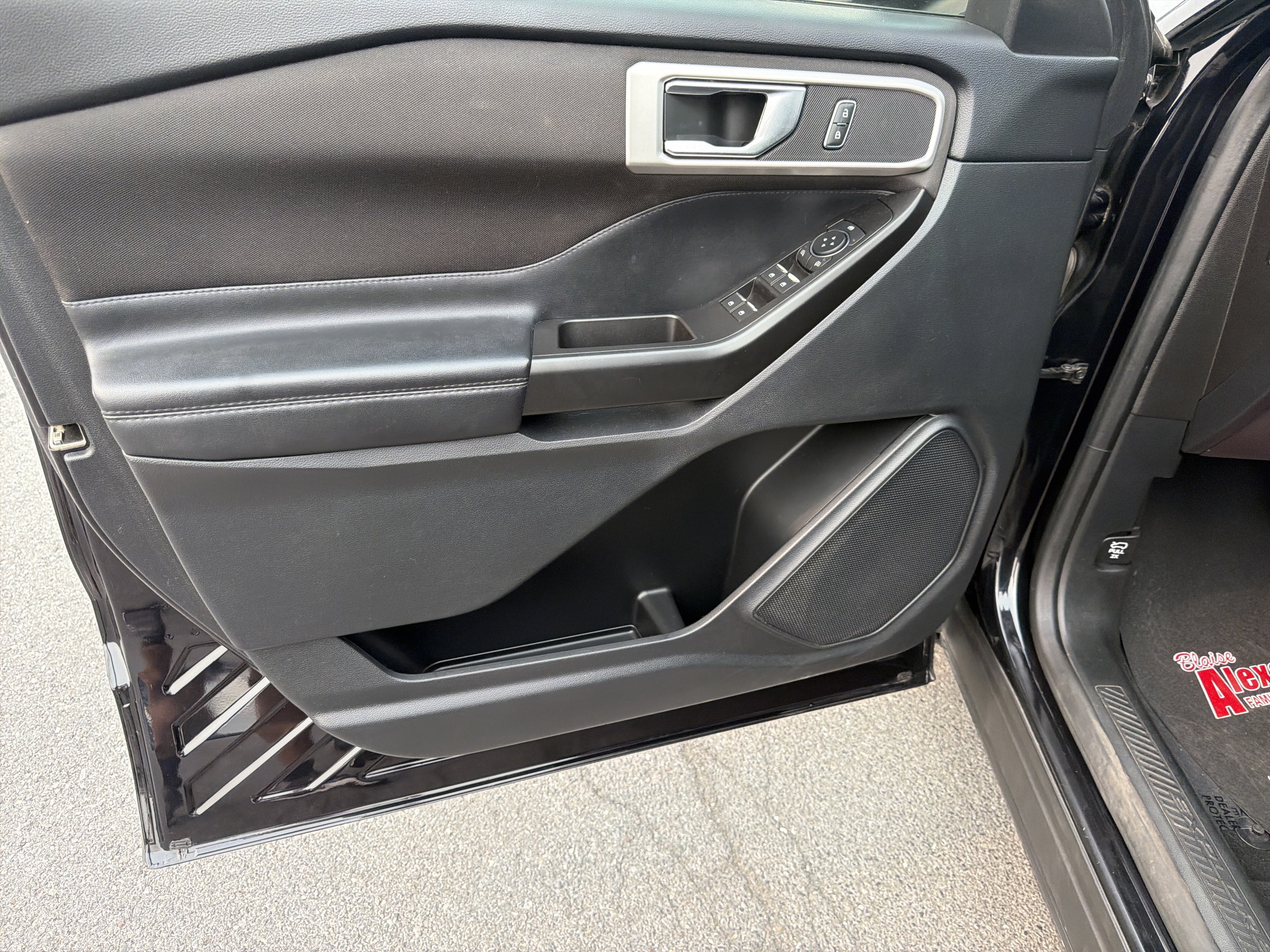 Certified 2020 Ford Explorer XLT AWD/4WD image 16