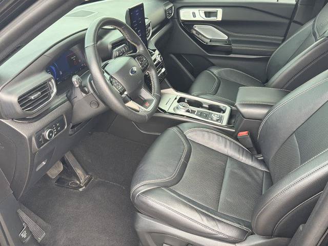 Certified 2024 Ford Explorer ST w/ Equipment Group 401A AWD/4WD image 10