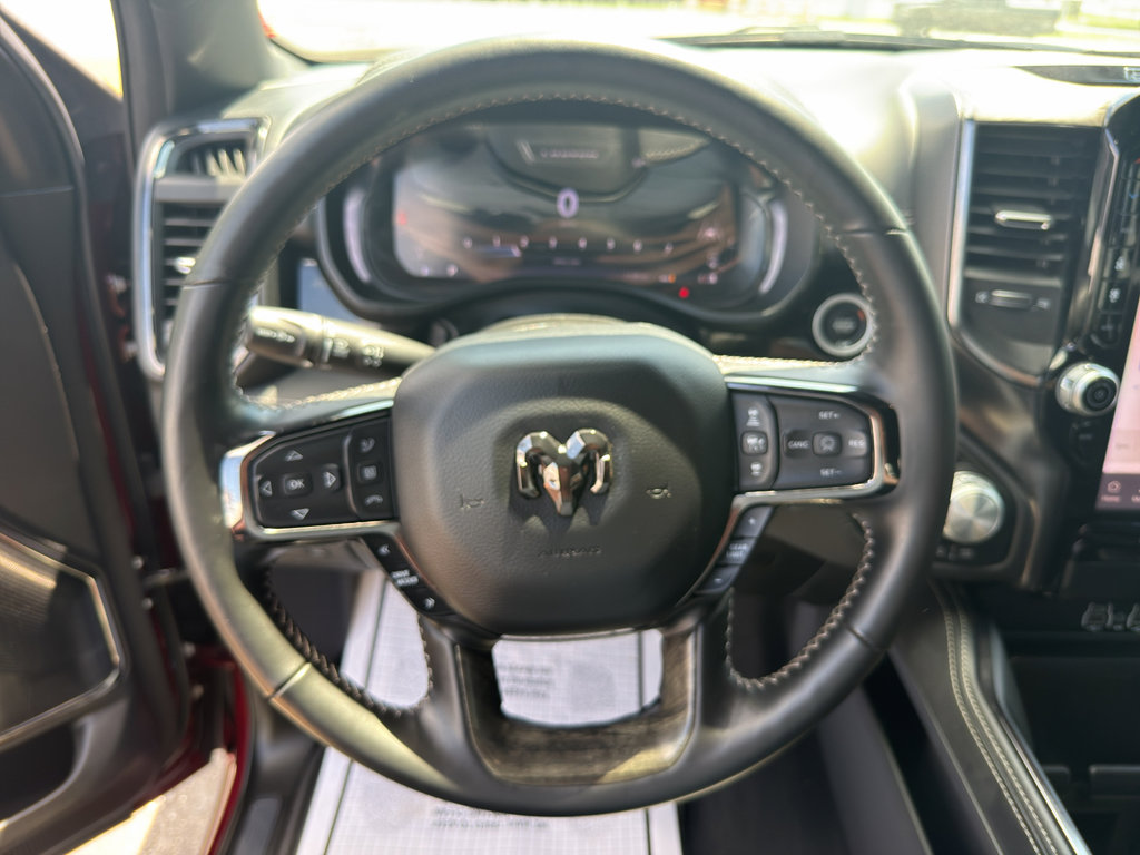 Used 2025 RAM 1500 Limited w/ Off Road Group AWD/4WD image 5